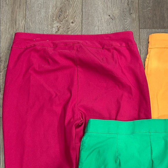 Bundle of 3 Cropped Pants Stretch 2 Chicos 1 Rafaella Pink, Green, Orange Size 8 - Picture 11 of 15